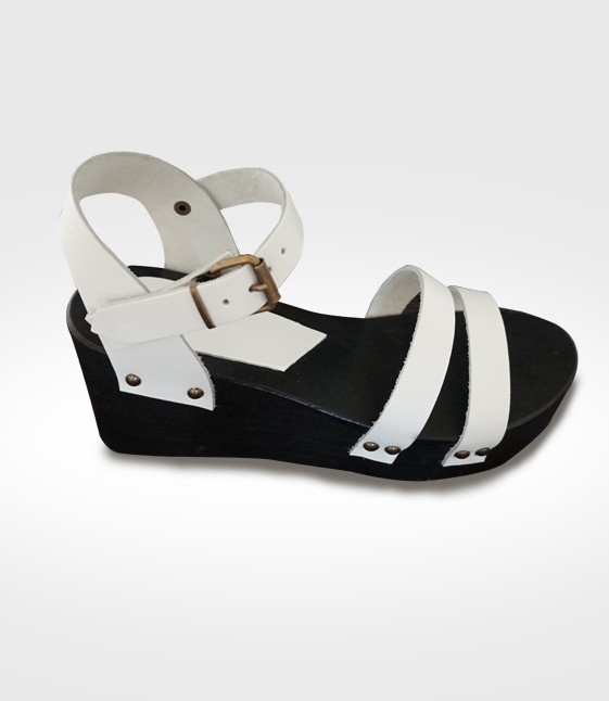 Zoccolo Cristina da Donna realizzato da Patrizia - immagine 2