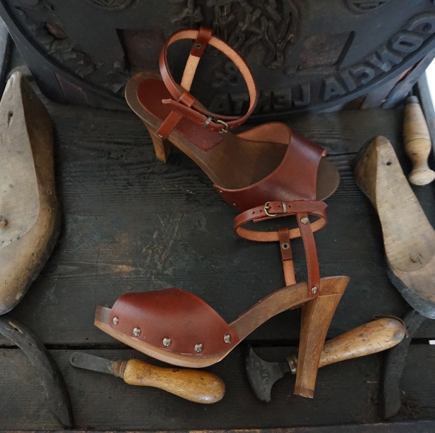 Zoccolo Eva da Donna realizzato per Deborah - immagine 4