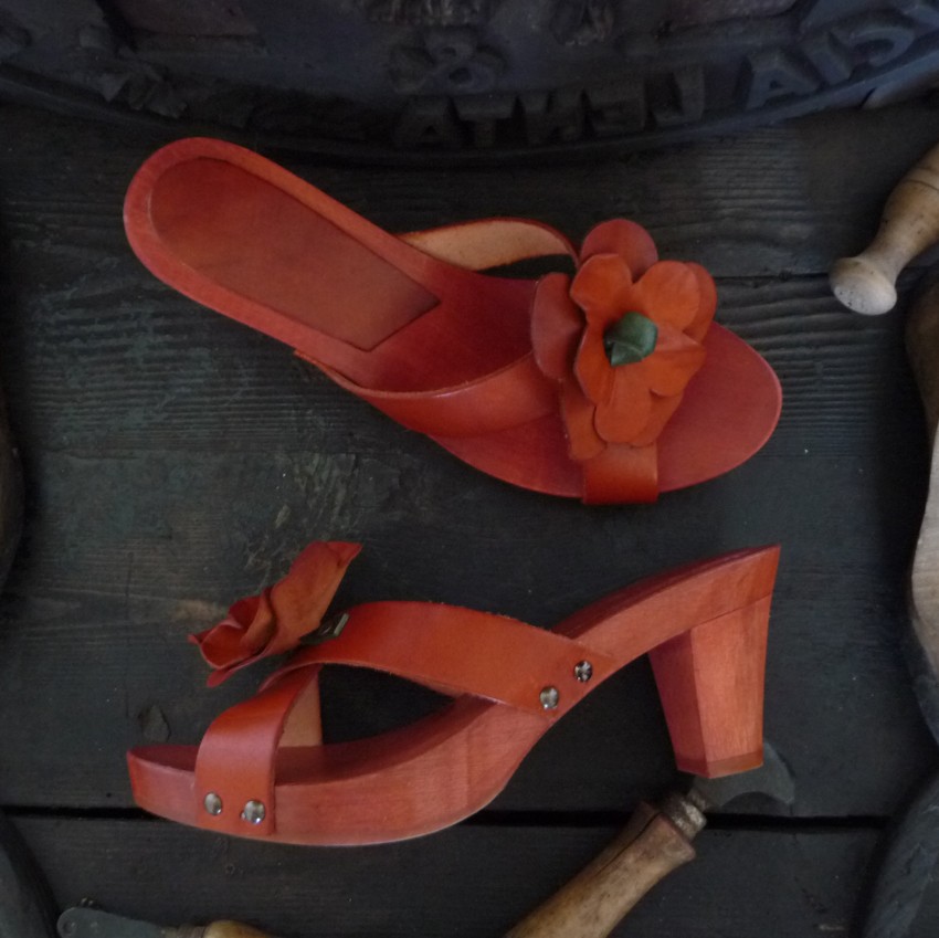 Zoccolo Lucia da Donna realizzato da 741 - immagine 4