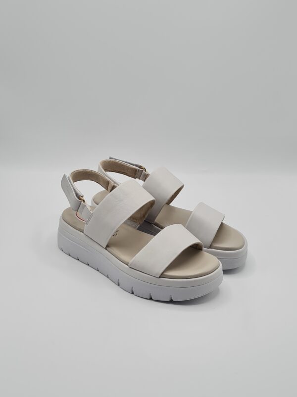 TAMARIS CONFORT SANDALO ZEPPA PELLE BURRO - immagine 2