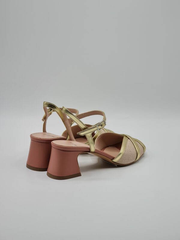 MONDIE’ SANDALO TACCO MEDIO PELLE ROSE PLATINO E LINO BEIGE - immagine 5