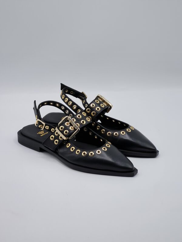 CROWN SLINGBACK PELLE NERO CON ANELLINI DORATI