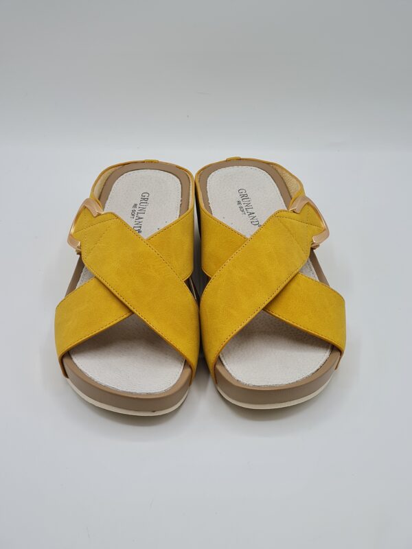 GRUNLAND CIABATTA AMMORTIZZANTE OCRA - immagine 3