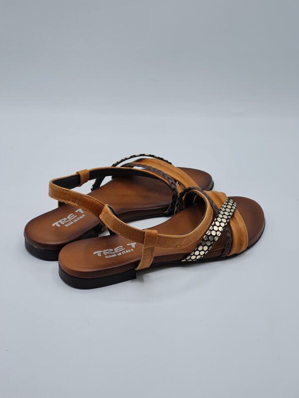 TRE T SANDALO BASSO PELLE CUOIO/LATTE - immagine 5