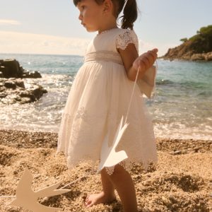 Abito tulle ricamato guipur