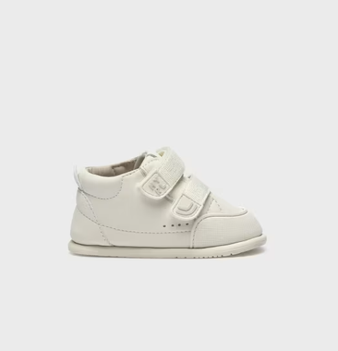 Scarpe sportive rispettose neonato – MAYORAL