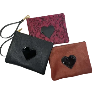 Busta in pelle con cuore