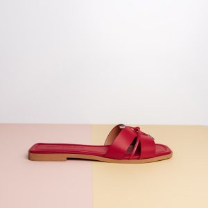 Ciabatte rosse – Carolina