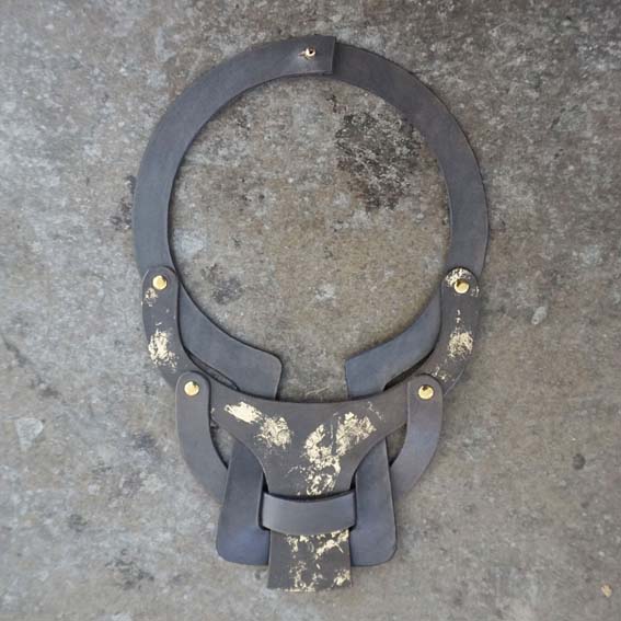 Collana in pelle Mod. Prima Dorè - immagine 4