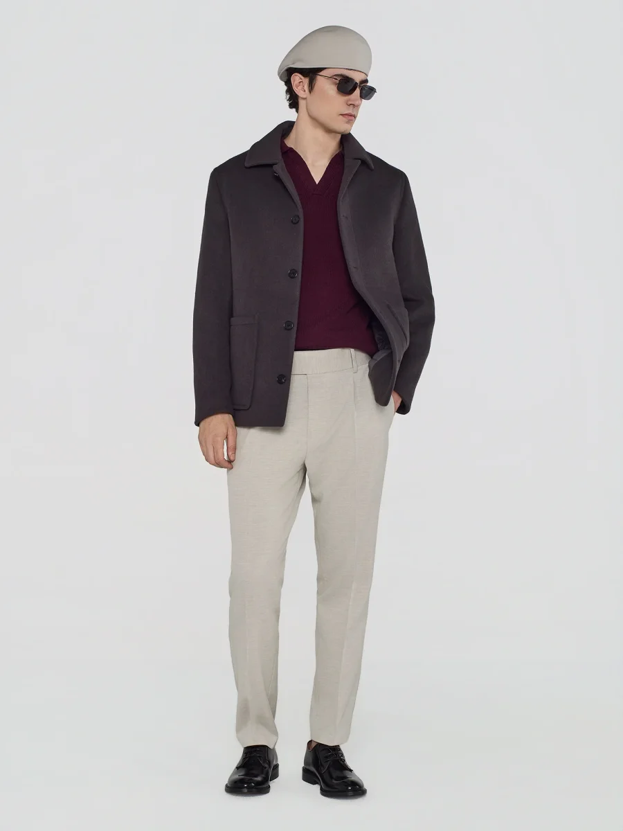 CAPPOTTO CORTO CON TASCHE A TOPPA