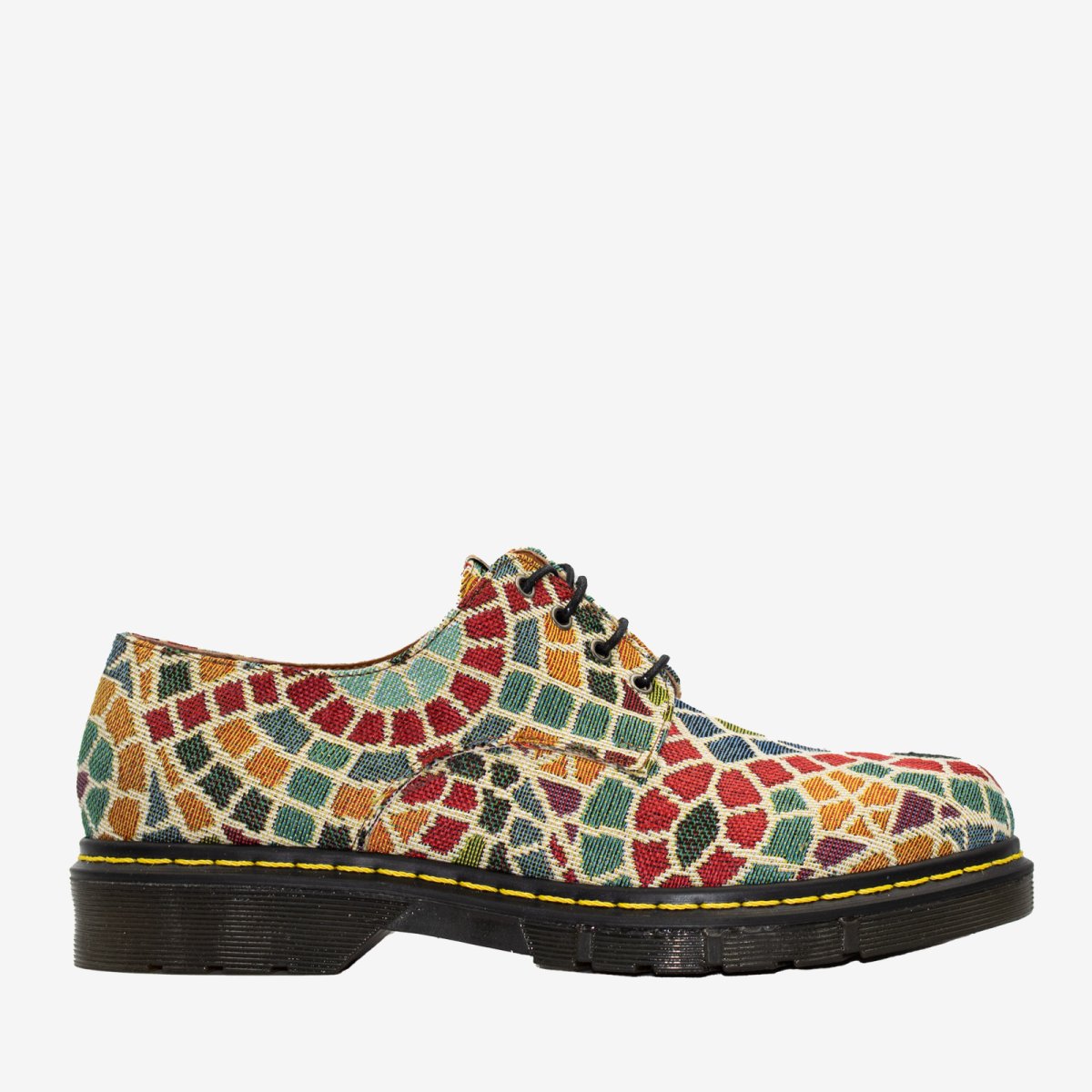 DR LOW Derby – tappezzeria Barcellona – veganshoes - immagine 3