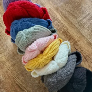 Berretto Bambino Ken – Inverno Caldo e Morbido in Acrilico