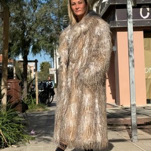 ECO PELLICCIA LUNGA AMPIA E VOLUMINOSA