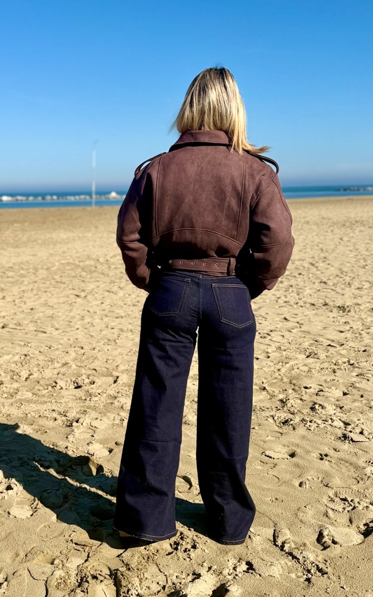 JEANS ELASTICIZZATO CON GAMBA LARGA - immagine 3