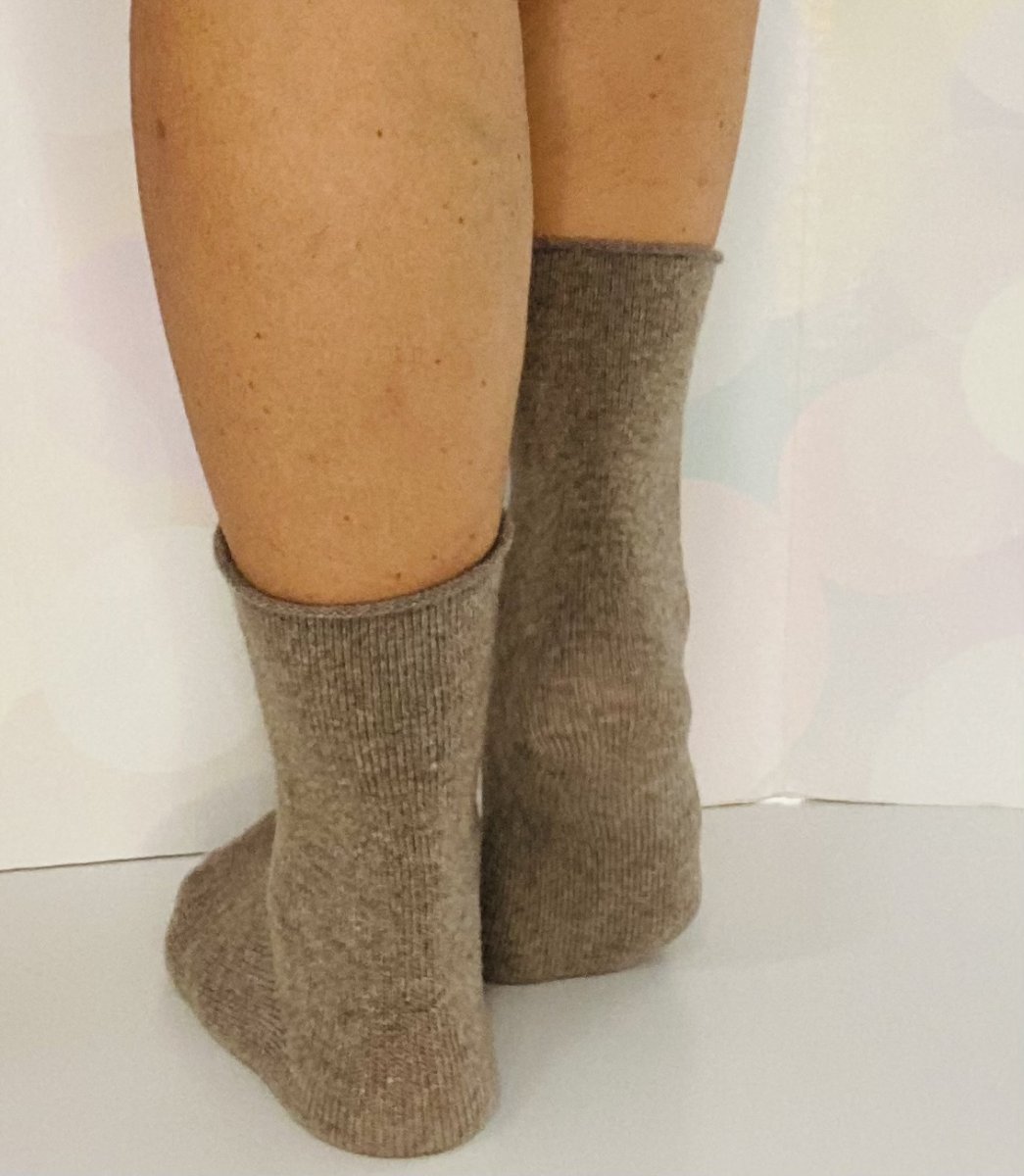 CALZINO SMOLLATINO CASHMERE BEIGE - immagine 4