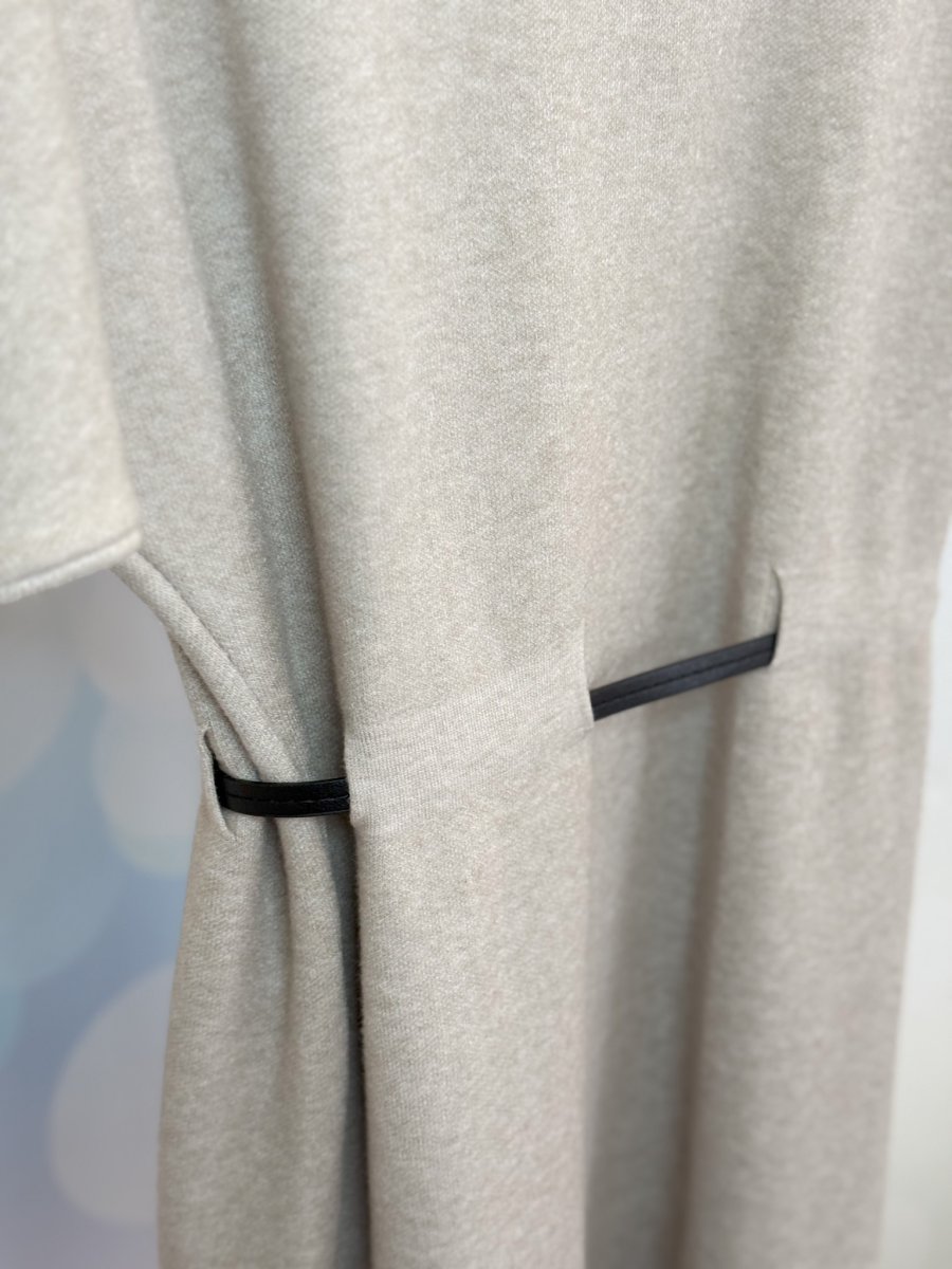 ABITO IN MAGLINA CON CINTA A SCOMPARSA - immagine 4