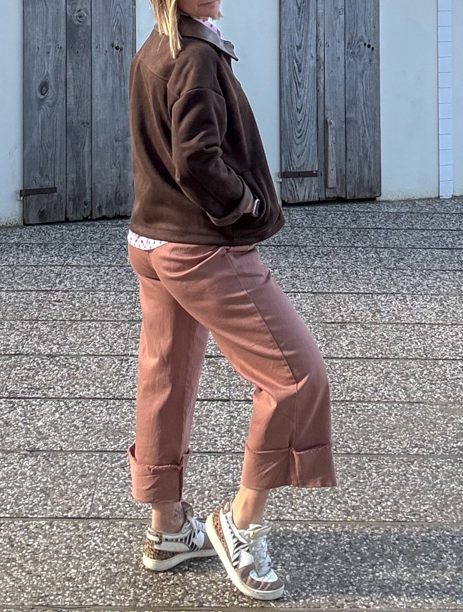 JEANS COLORATO ELASTICIZZATO MIDI CON RISVOLTO - immagine 3