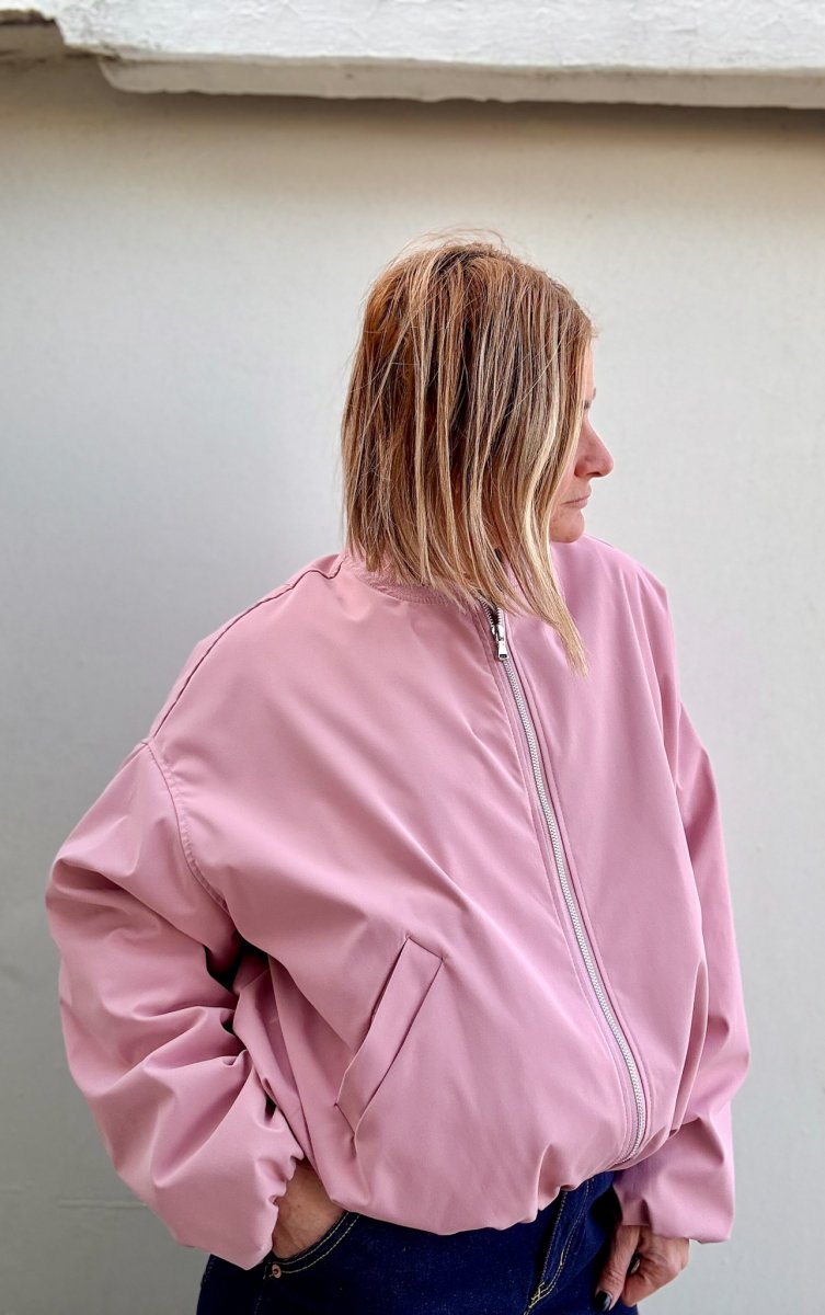 BOMBER OVERSIZE CON ARRICCIATURA POLSI E VITA - immagine 2