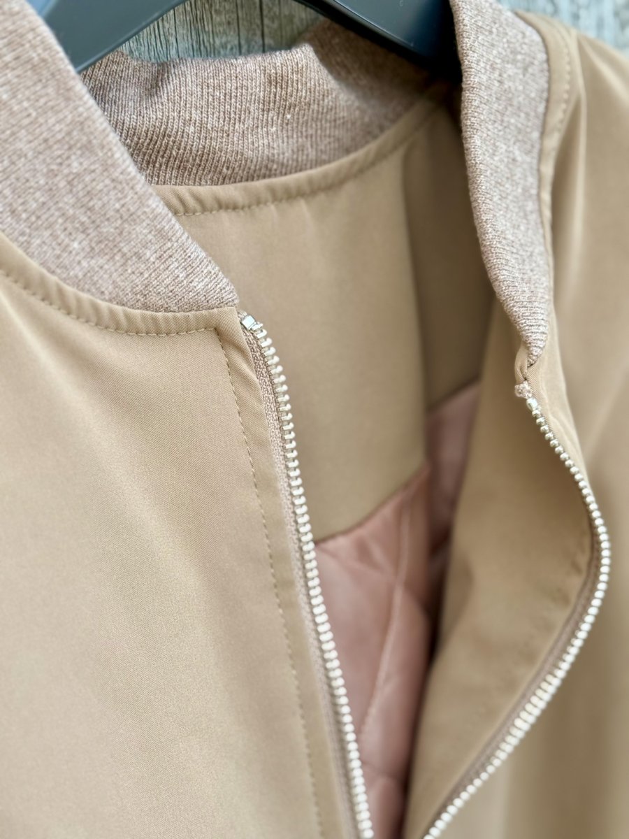 BOMBER OVERSIZE CON ARRICCIATURA POLSI E VITA - immagine 8