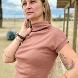 T-SHIRT MEZZO COLLO CORTA IN VITA