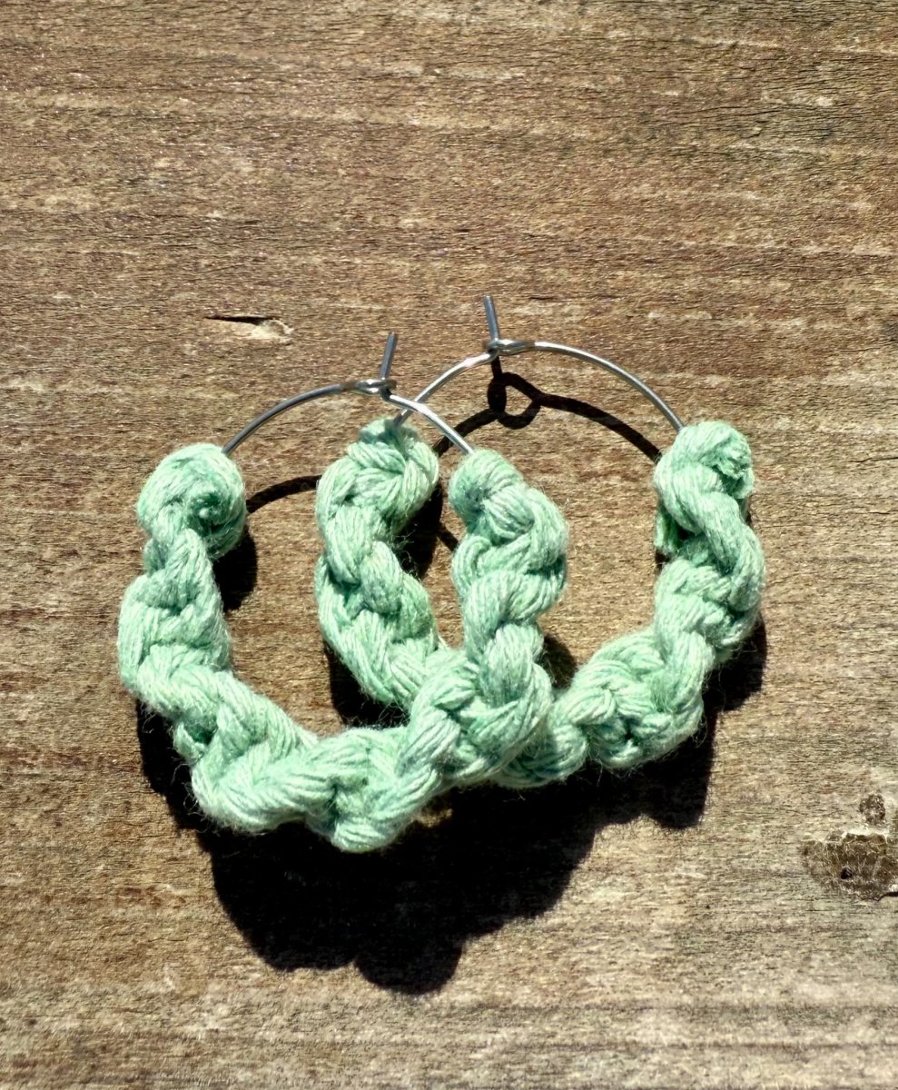 ORECCHINI ARTIGIANALI MACRAMÈ INOX E COTONE - immagine 6