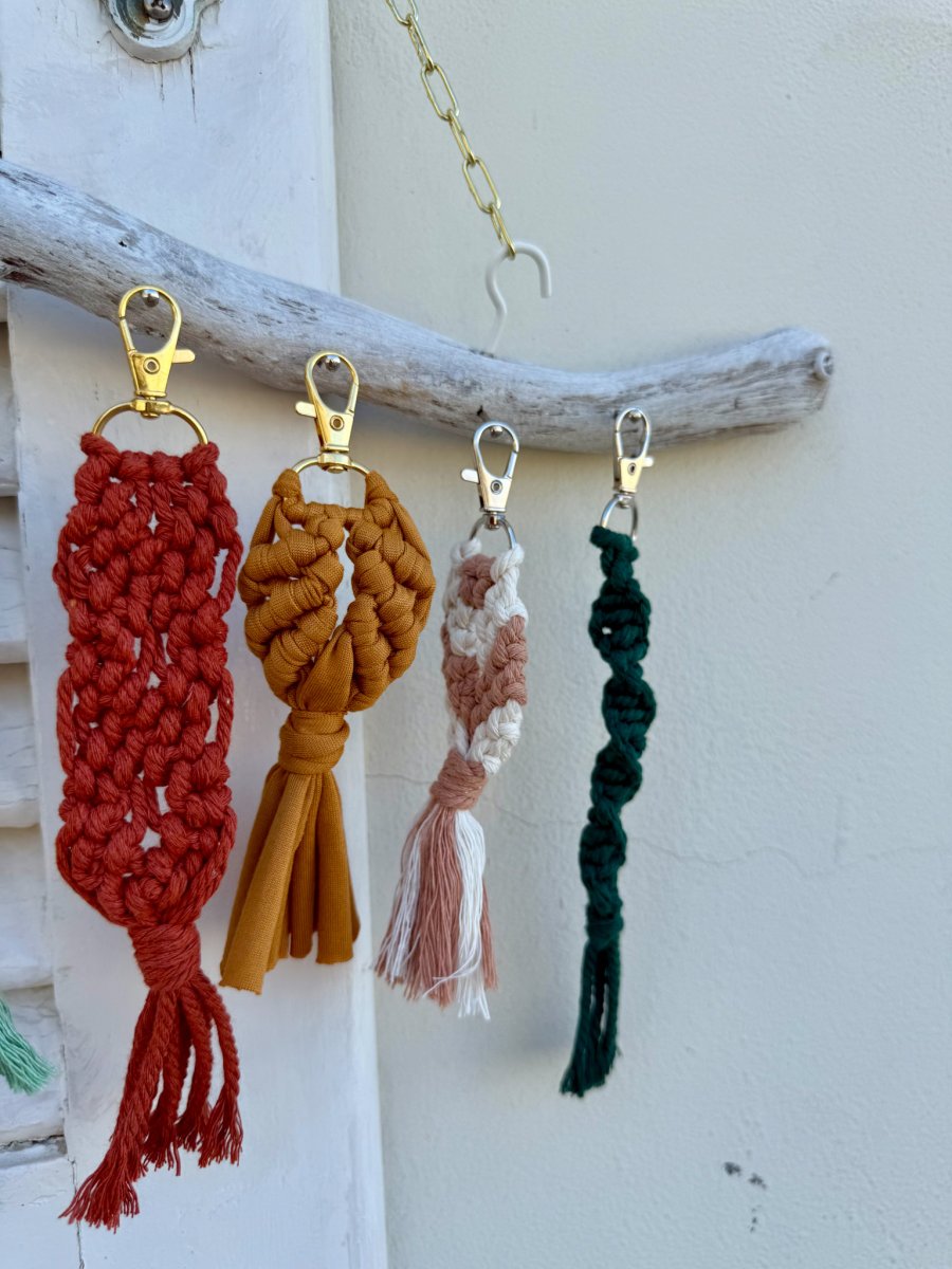 PORTACHIAVI ARTIGIANALE MACRAMÈ 100% COTONE - immagine 3