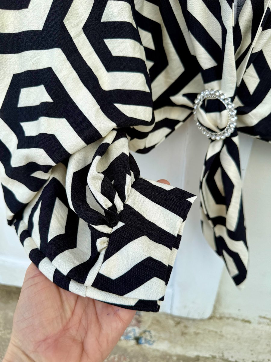 CAMICIA-COPRISPALLE ELEGANTE CON CHIUSURA GIOIELLO - immagine 5