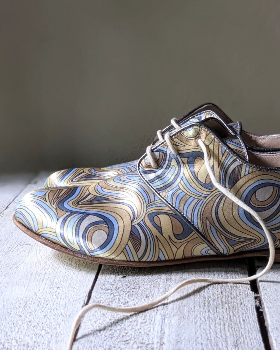 Scarpa derby allacciata Miranda flat con zeppa in tessuto fantasia - immagine 6