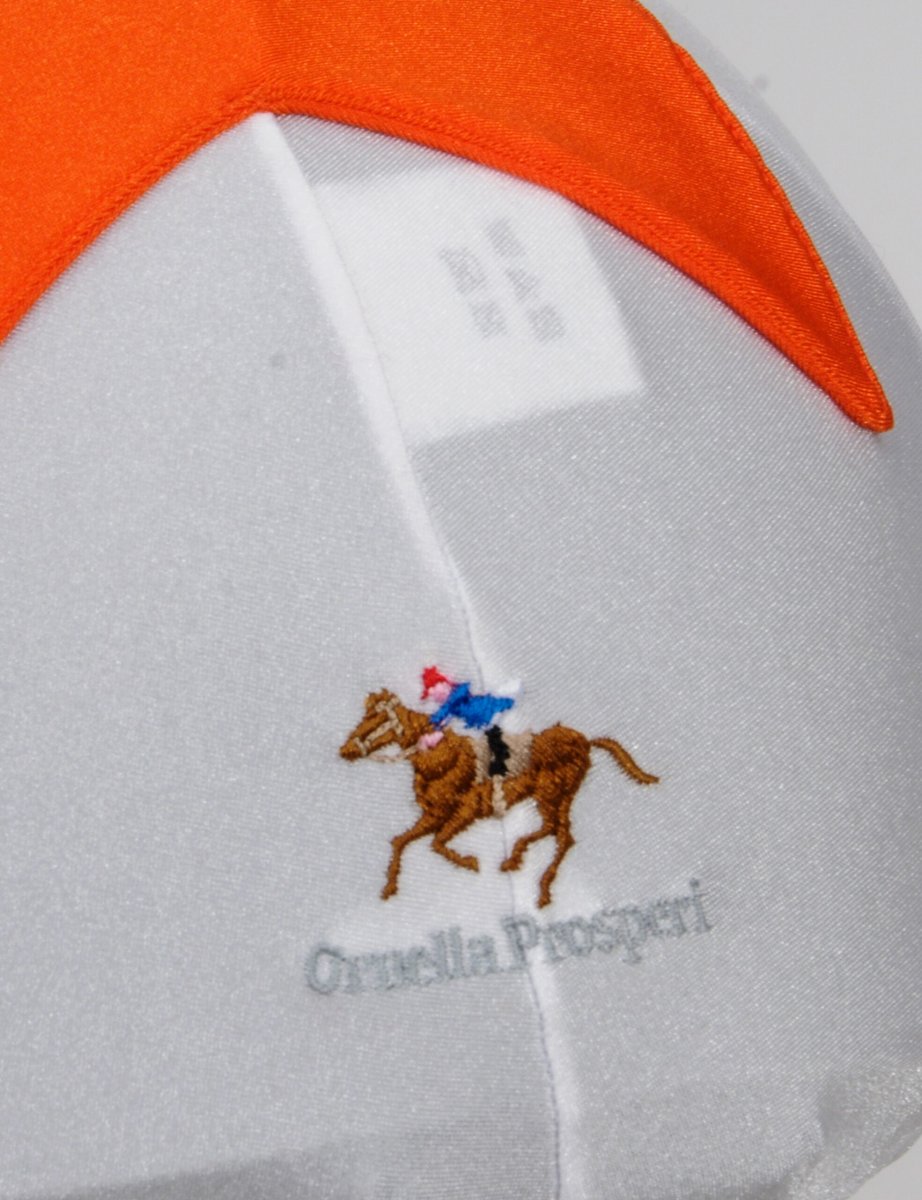 Copricasco in lycra con applicazioni - immagine 4