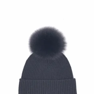 Berretto in maglia nero con pon pon