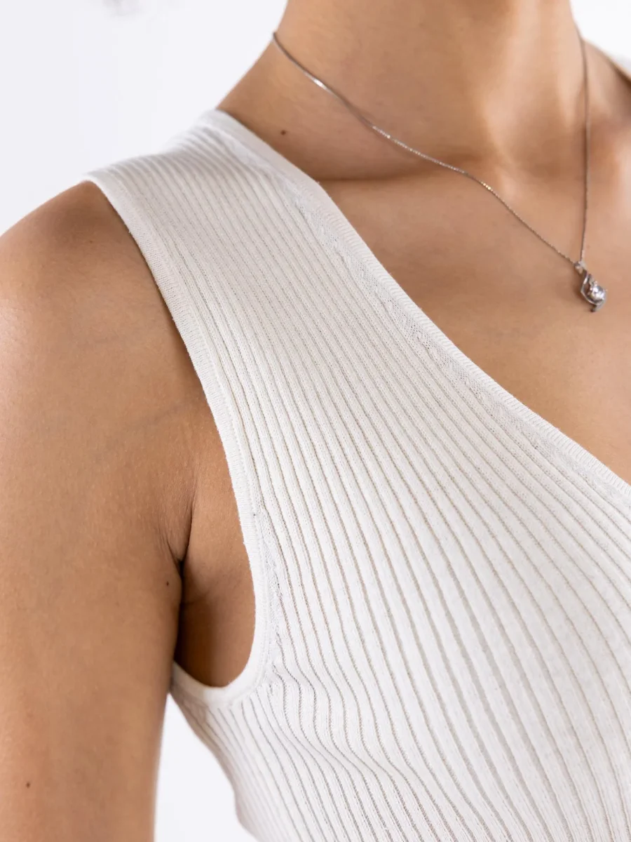 Top smanicato Agner a costine bianco - immagine 5