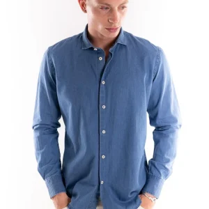 Camicia in denim azzurra