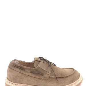 Scarpa uomo allaccita stile barca in crosta naturale