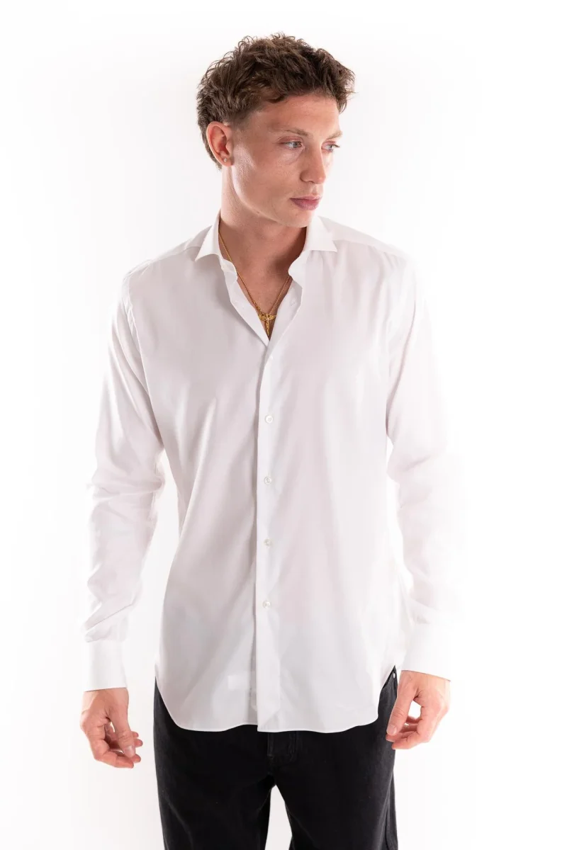 Camicia travel collo francese in oxford bianco - immagine 2