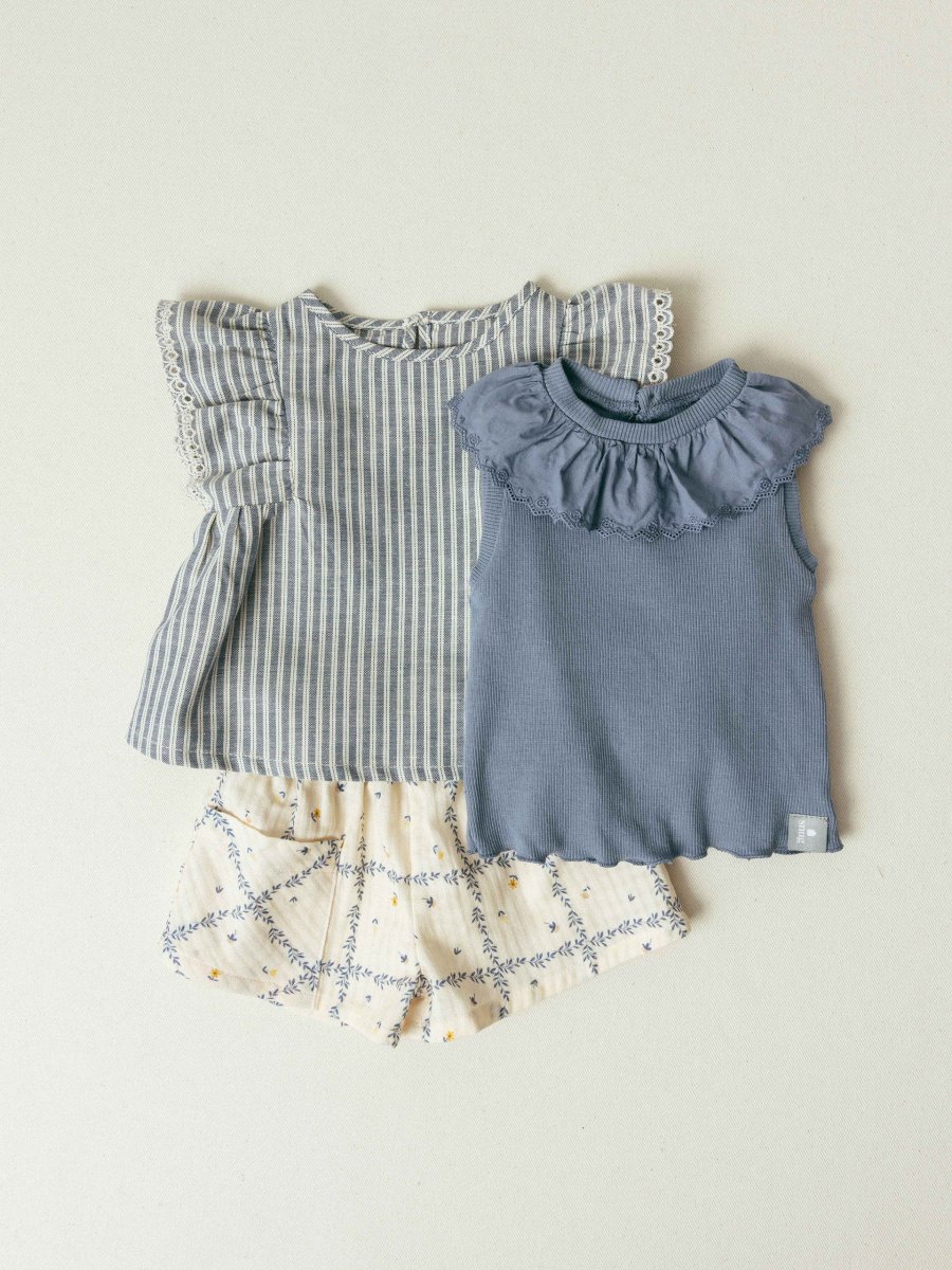 Blusa in tessuto rigato e dettaglio ricamo inglese - immagine 4