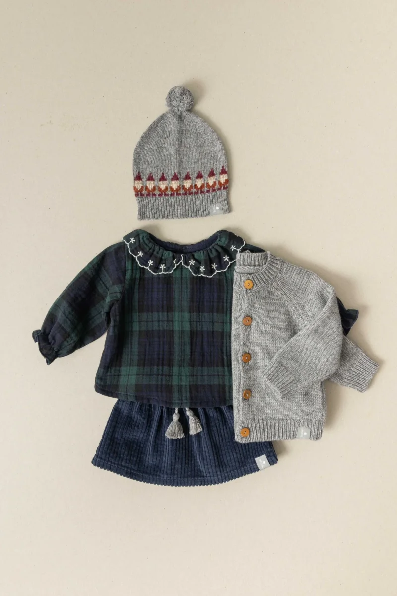 Blusa Quadri Bambina Cotone Organico 100% - Collo Arricciato Ricamo Lana Bottone Legno Snug